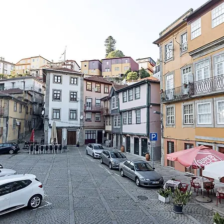 Stunning Duplex Near River By Lovelystay Appartement *